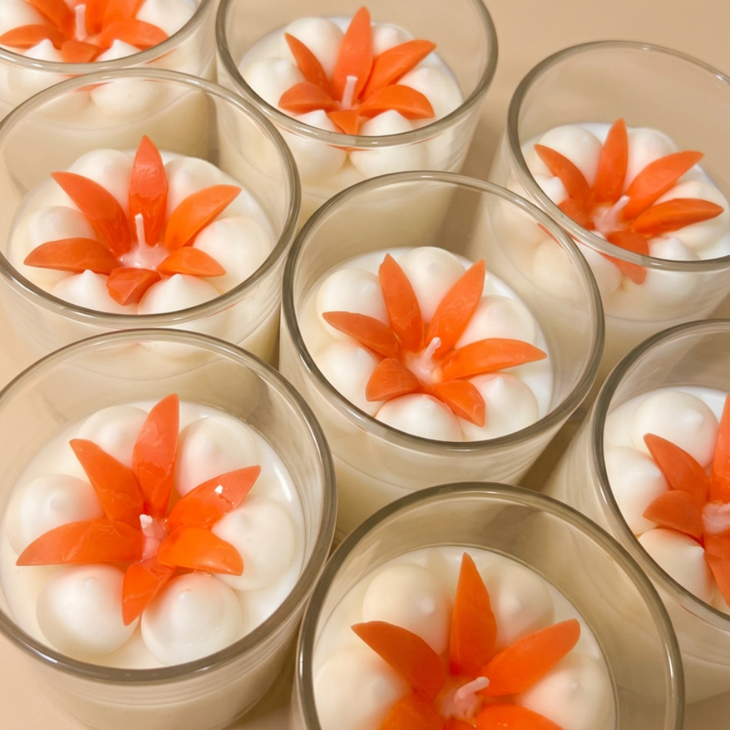 A Sunset Glow (Scent: Pinewood & Oakmoss)